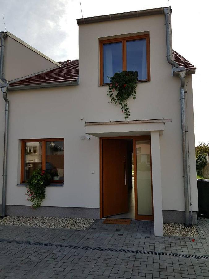 Veritas House *